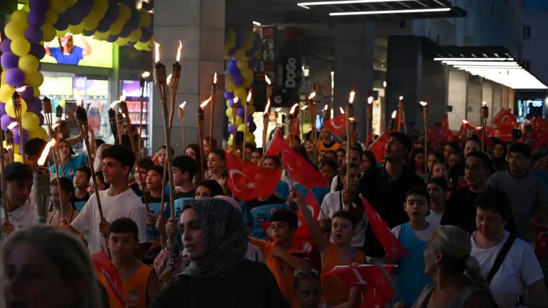 Kemer Halkı 30 Ağustos’ta Tek Yürek Oldu 7